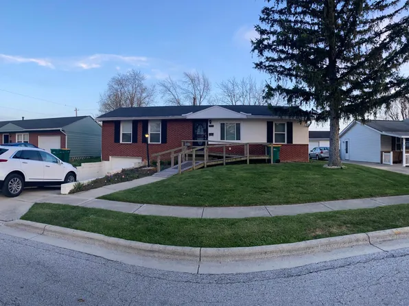 751 Brookdale Dr, West Jefferson, OH 43162