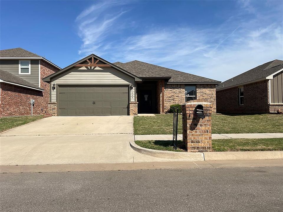 1st image of 1609 Burgundy Dr
