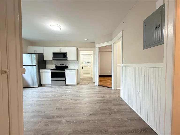 4 Glade St #2 — Photo 16