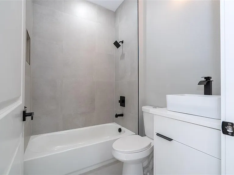 70 McDill Dr — Photo 75