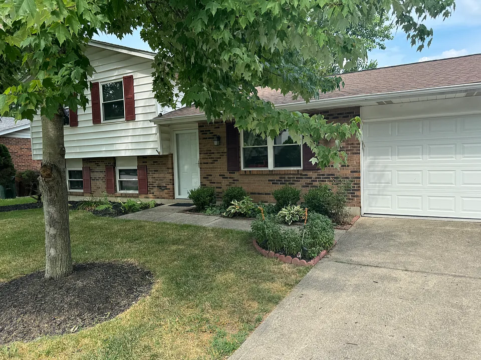 773 Anthony Ln