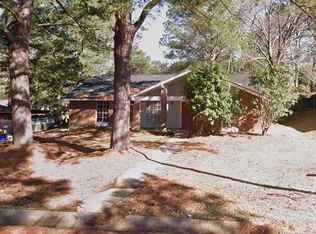 658 Tifton Dr, Jackson, MS 39212