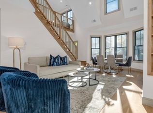 151 Mason Ter APT 1, Brookline, MA 02446