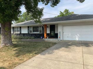 4929 Urbandale Ave, Des Moines, IA 50310