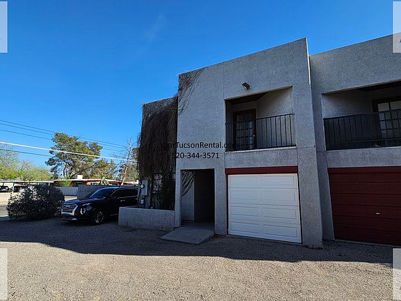 2nd image of 1511 N Bryant Ave