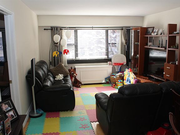 2nd image of 235 E 87th St APT 2B