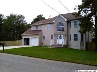 909 1st Ave, Toms River, NJ