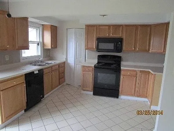 2002 Eastland Pkwy #HOUSE