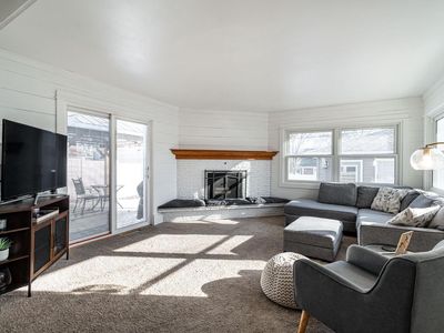 4418 North 107th STREET, Wauwatosa, WI, 53225