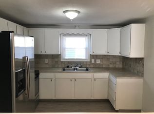 41 Allard St, Cranston, RI 02920