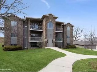 469 N 1st Ave #469, Iowa City, IA 52245