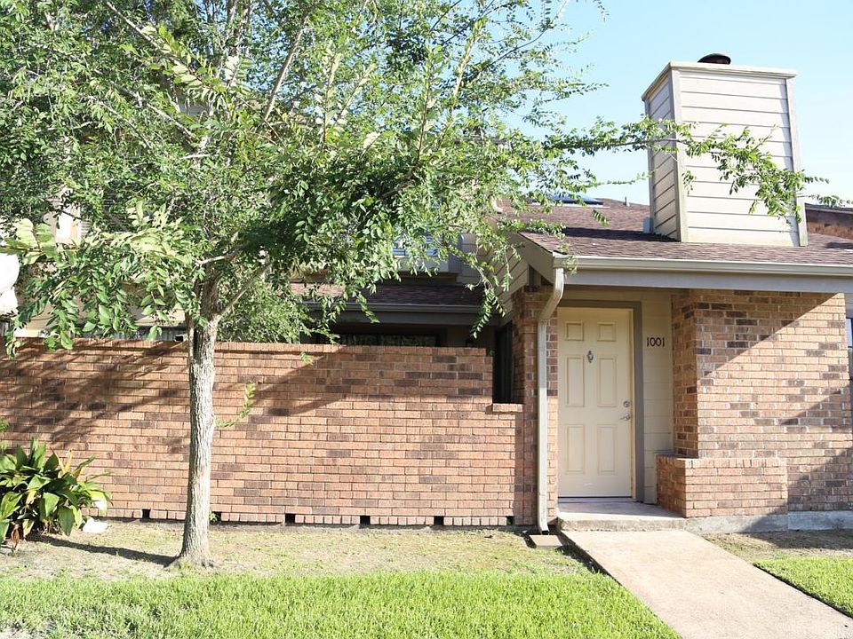 1st image of 200 Pecan Dr #1001