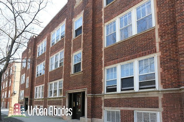 1st image of 1923 W Winnemac Ave #1