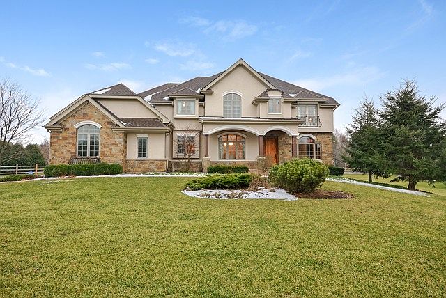 1st image of 41W715 Golden Oaks Ln