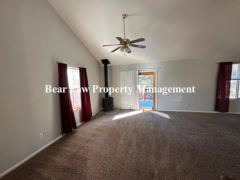 34772 Whispering Pines Trl — Photo 4