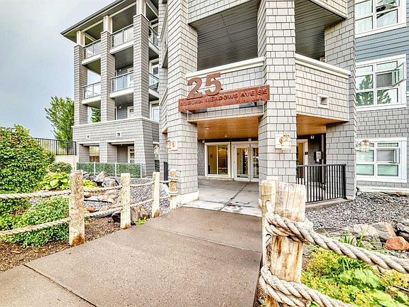 3rd image of 25 N Auburn Meadows Ave SE #426