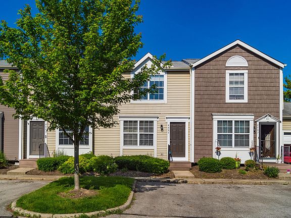 3rd image of 4885 Singleton Dr #3C