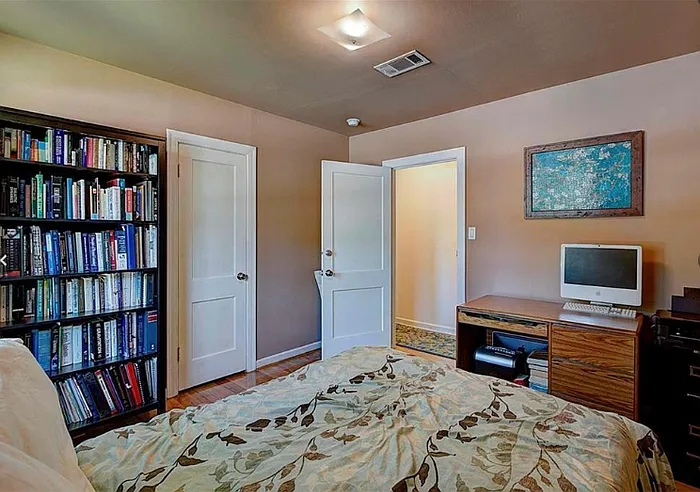 1803 Romeria Dr — Photo 21