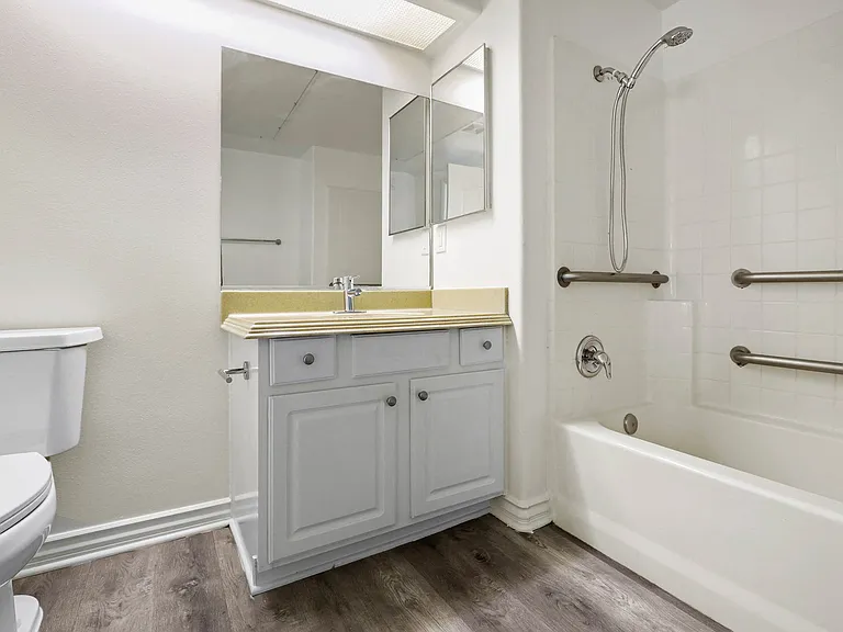 Bathroom with Full-Size Bathtub
