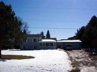 8317 W Stanley Rd, Flushing, MI 48433