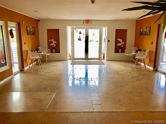 4th image of 16851 NE 35th Ave APT 36