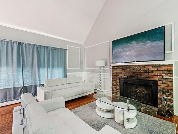 3rd image of 9 Crane Road