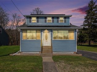 2550 Norton St, Rochester, NY 14609