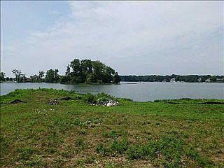 1st image of 13347 Cambridge Cove Way