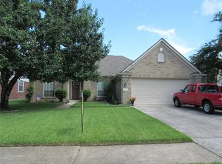 10515 Buckeye Dr, Baytown, TX 77523