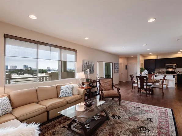 13032 Union Ave APT 401, Hawthorne, CA 90250