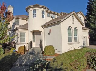 5885 Mountain Hawk Drive, Santa Rosa, CA 95409