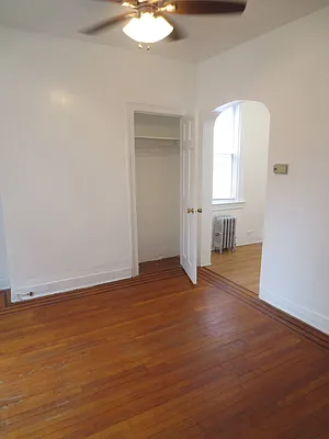 Rented by BELLMARC | media 16