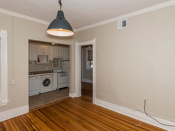 3rd image of 726 E 16th Ave APT 202