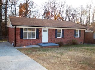1814 Bothwell St, Greensboro, NC 27401