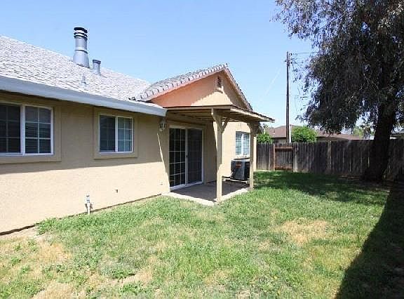 5th image of 7700 Loucreta Drive