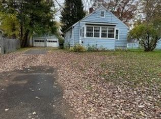 118 Watson Rd, North Syracuse, NY 13212