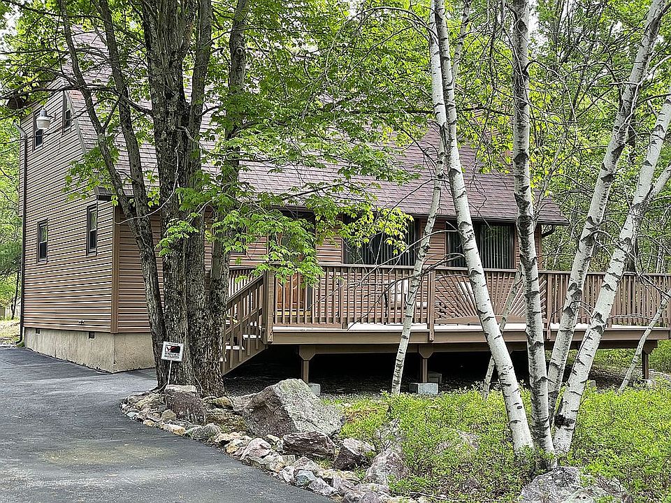 1st image of 123 Buck Hill Rd
