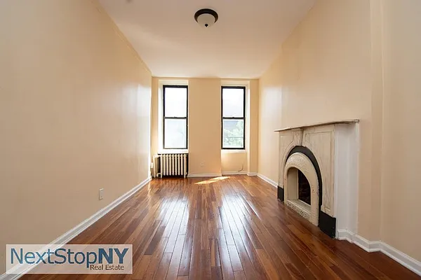 Rented by NextStopNY | media 17