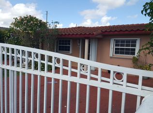 8841 SW 38th St, Miami, FL 33165