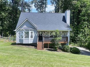 1136 Norfolk Dr NW, Acworth, GA 30102