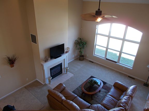 4th image of 7443 Harvestdale Ln