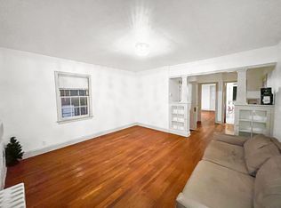 2647 41st St NW, Washington, DC 20007