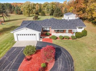 2395 Johnson Rd, North Branch, MI 48461