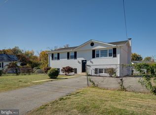 4608 Bromley Ave, Suitland, MD 20746