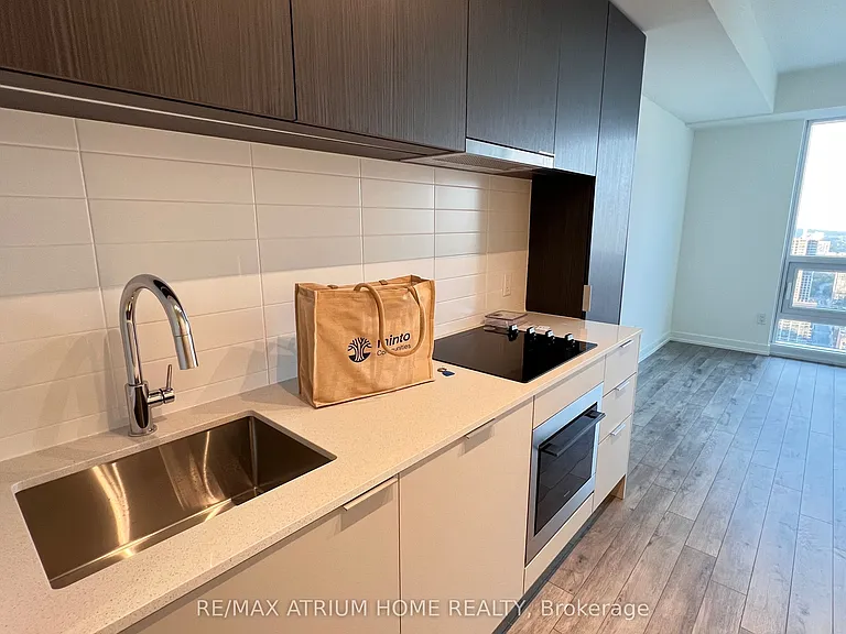 89 Church St #4705 — Photo 7