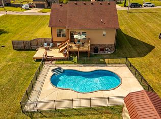 135 Irish Oaks Dr, Portland, TN 37148