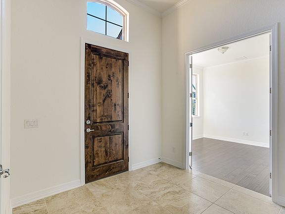 5th image of 4611 Camden Heights