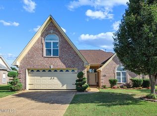 7300 Grandiflora Dr, Olive Branch, MS 38654