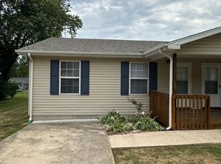 608 Sarah St, Lebanon, MO 65536