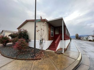 2552 Thorn Oak Dr SPC 69, Medford, OR